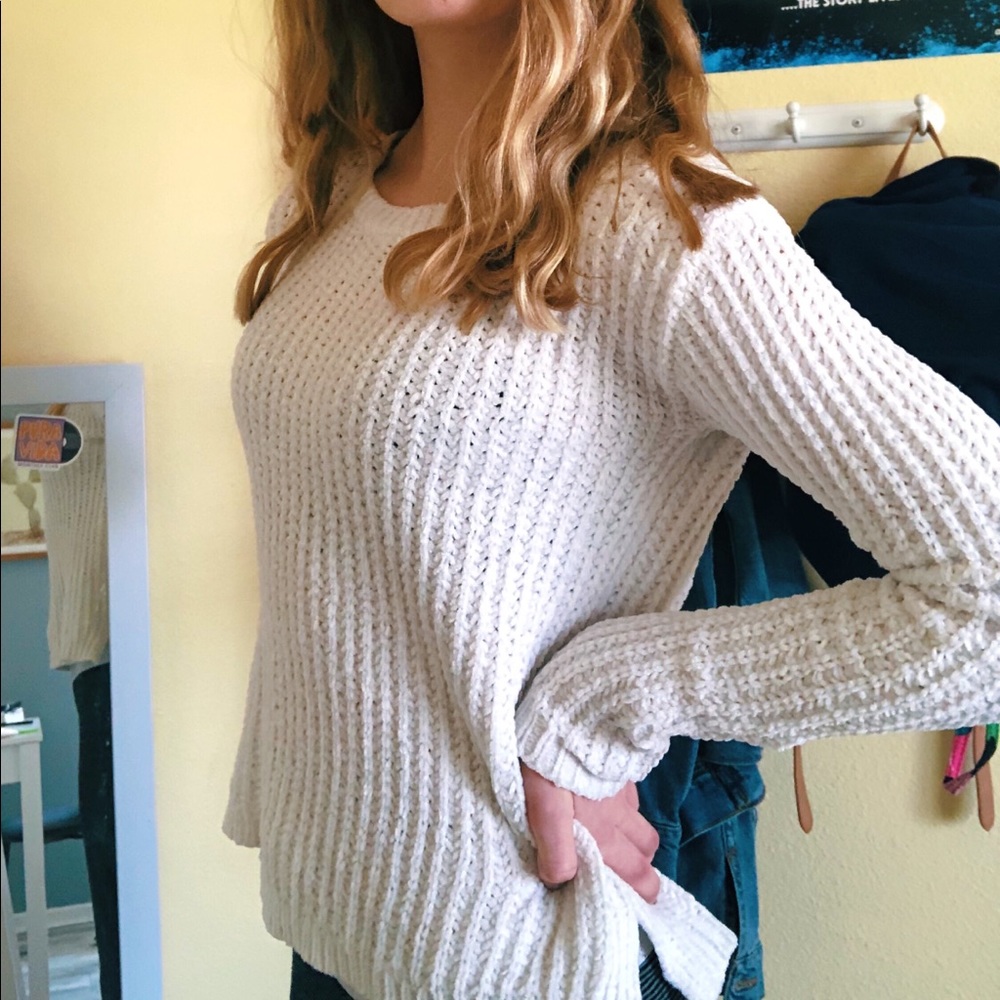 soft white sweater!